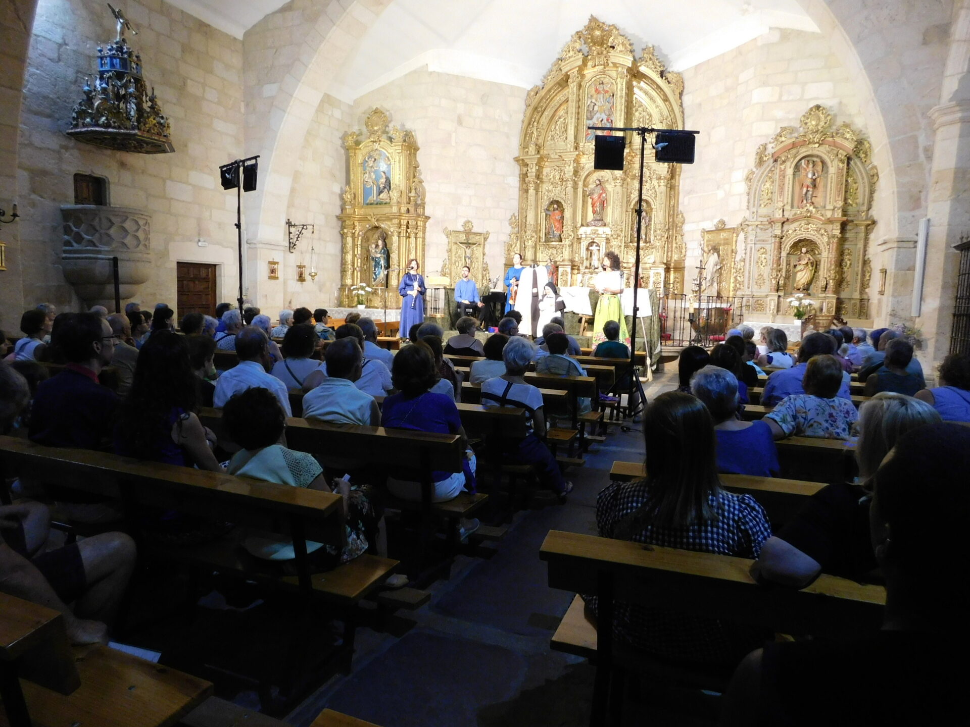 En la iglesia de El Salvador de Aldeadávila de la Ribera