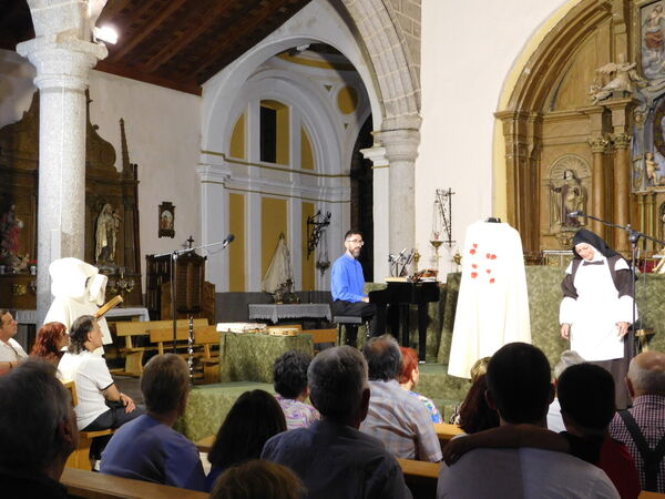 En la iglesia de Nuestra Señora de la Asunción de Cantaracillo