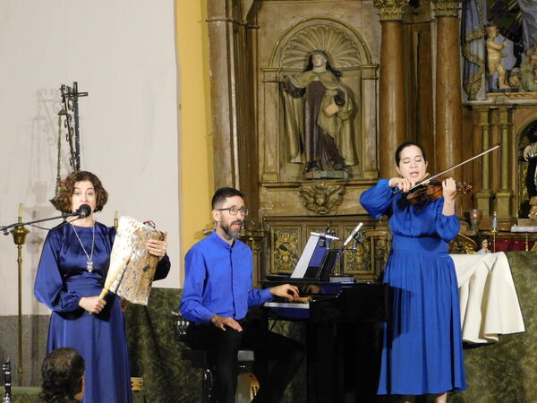 En la iglesia de Nuestra Señora de la Asunción de Cantaracillo