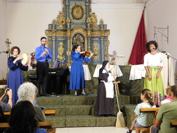 En la iglesia de Nuestra Señora de la Asunción de Carpio-Bernardo