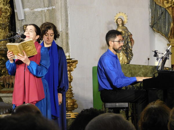 En la iglesia de Nuestra Señora de la Asunción en Puente del Congosto