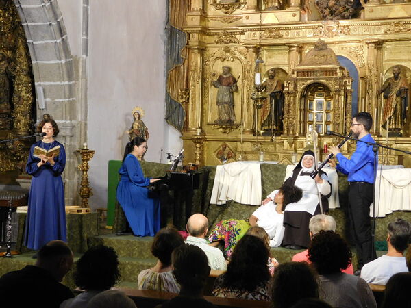 En la iglesia de Nuestra Señora de la Asunción en Puente del Congosto