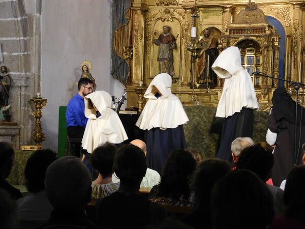 En la iglesia de Nuestra Señora de la Asunción en Puente del Congosto
