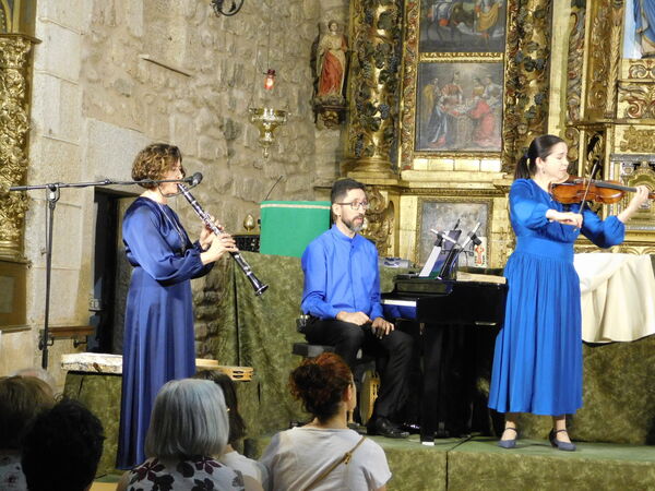 En la iglesia de Nuestra Señora del Peral de Bogajo
