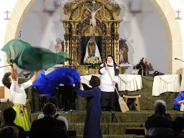 En la iglesia de Nuestra Señora del Rosario de Éjeme.