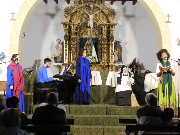 En la iglesia de Nuestra Señora del Rosario de Éjeme.