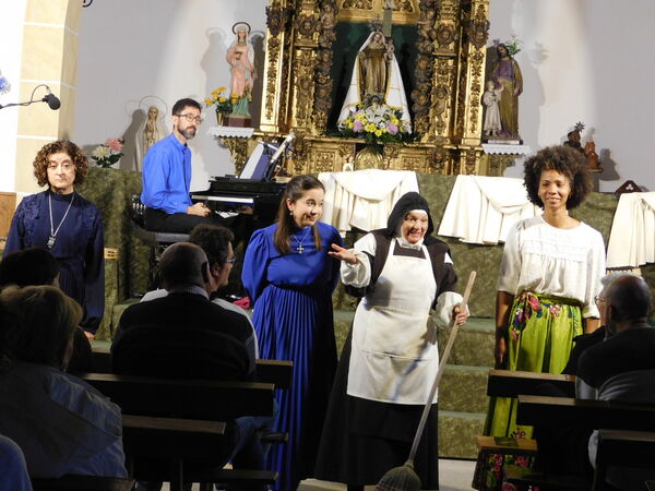 En la iglesia de Nuestra Señora del Rosario de Éjeme.