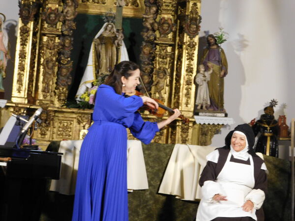 En la iglesia de Nuestra Señora del Rosario de Éjeme.