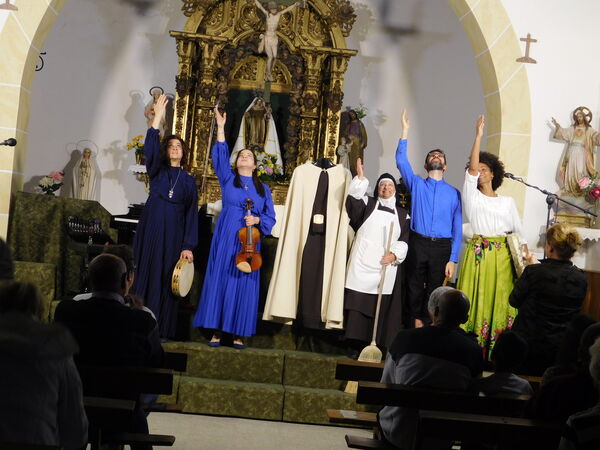 En la iglesia de Nuestra Señora del Rosario de Éjeme.