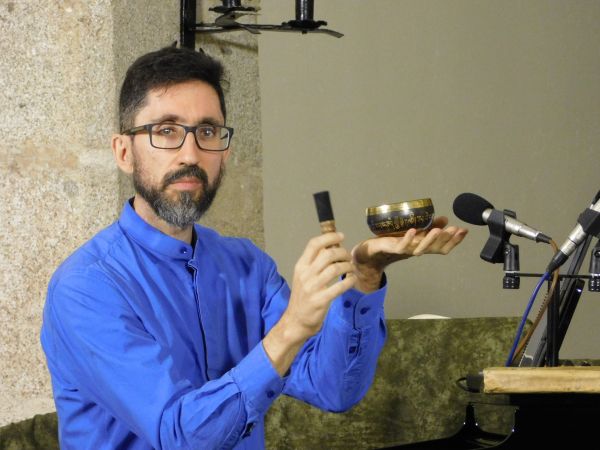 En la iglesia de San Cristóbal de Castillejo de Dos Casas.
