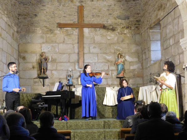 En la iglesia de San Cristóbal de Sanchón de la Ribera.