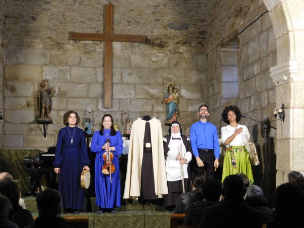 En la iglesia de San Cristóbal de Sanchón de la Ribera.