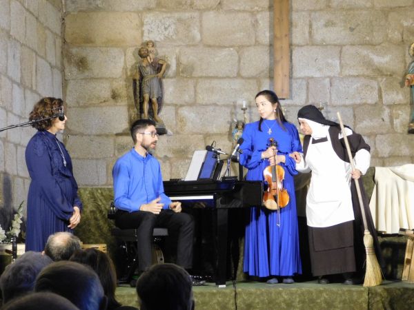 En la iglesia de San Cristóbal de Sanchón de la Ribera.