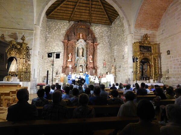 En la iglesia de San Juan Bautista de San Muñoz
