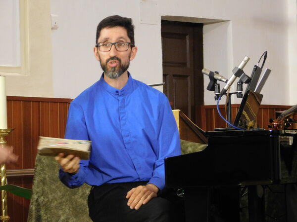 En la iglesia de San Juan de la Cruz en Alba de Tormes