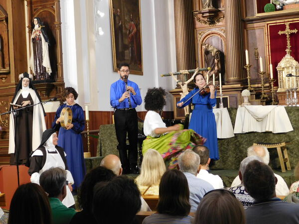 En la iglesia de San Juan de la Cruz en Alba de Tormes