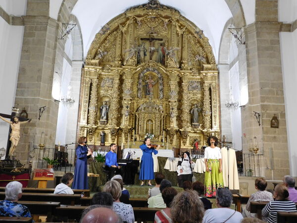 En la iglesia de San Lorenzo de El Bodón.