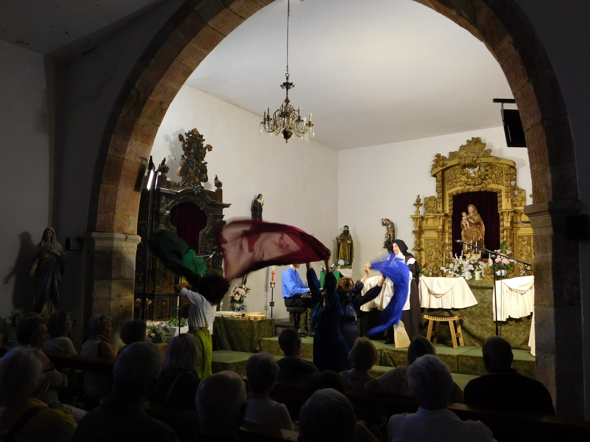 En la iglesia de San Miguel Arcángel de Monterrubio de la Sierra