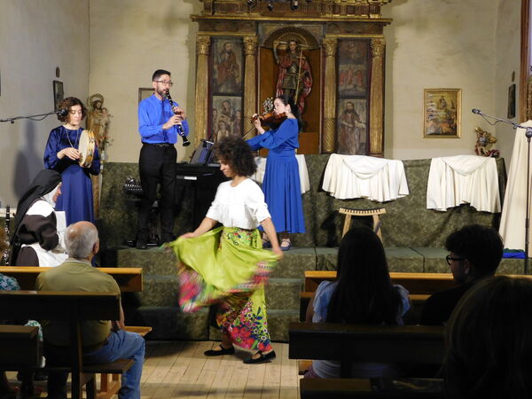 En la iglesia de San Miguel de Sanchón de la Sagrada