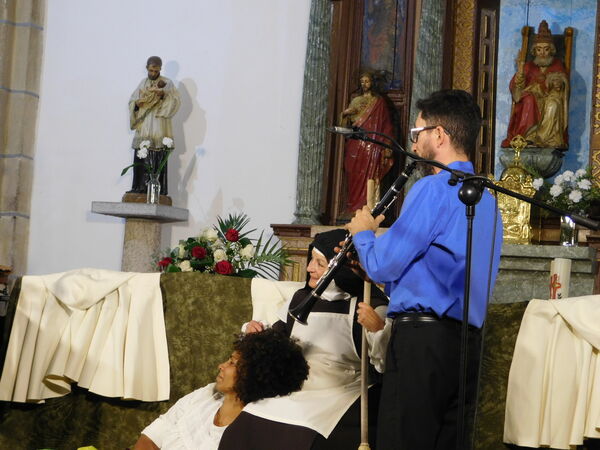 En la iglesia de San Pedro Apóstol de El Sahúgo