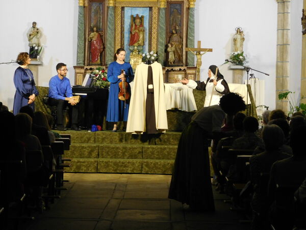En la iglesia de San Pedro Apóstol de El Sahúgo