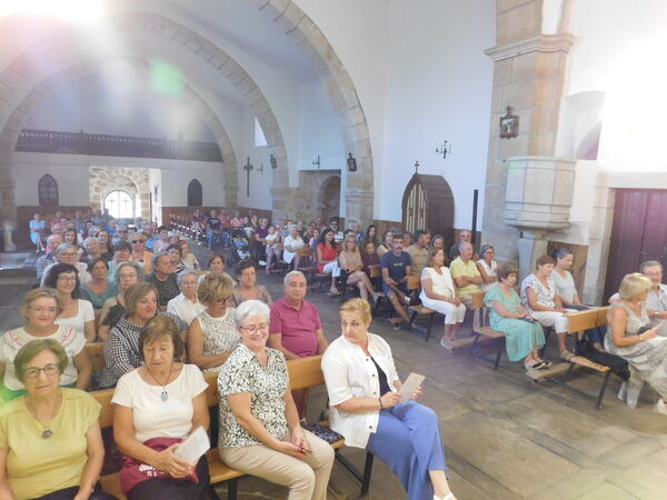 En la iglesia de San Pedro Apóstol de El Sahúgo