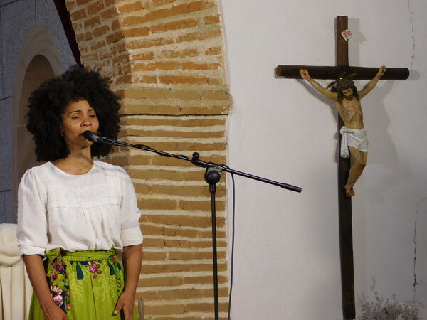 En la iglesia de San Pedro Apóstol de Larrodrigo