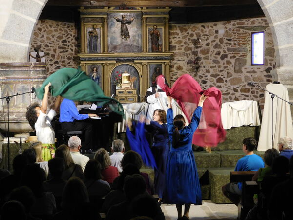 En la  iglesia de San Salvador de Bercimuelle.