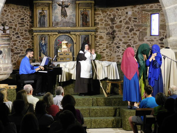 En la  iglesia de San Salvador de Bercimuelle.