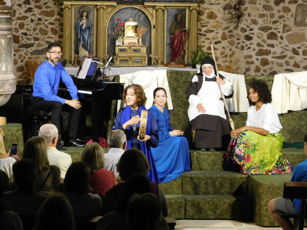 En la  iglesia de San Salvador de Bercimuelle.
