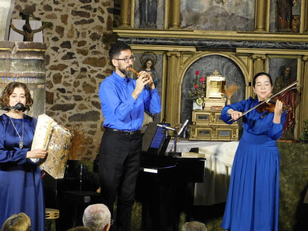 En la  iglesia de San Salvador de Bercimuelle.