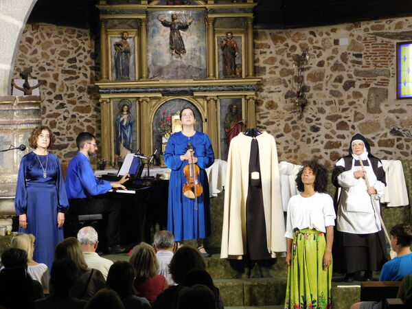 En la  iglesia de San Salvador de Bercimuelle.