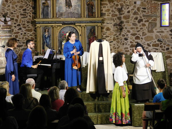 En la  iglesia de San Salvador de Bercimuelle.