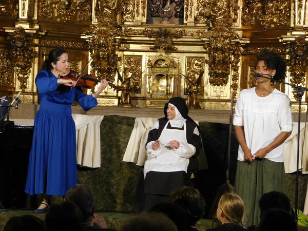 En la iglesia de San Sebastián de Yecla de Yeltes.