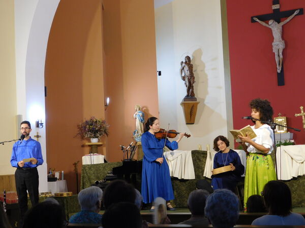 En la iglesia de San Sebastián en Campillo de Azaba.