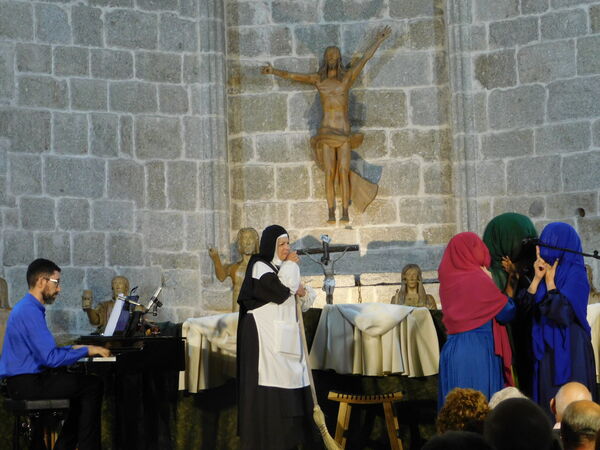 En la iglesia de Santa María la Blanca de Fuenterroble de Salvatierra