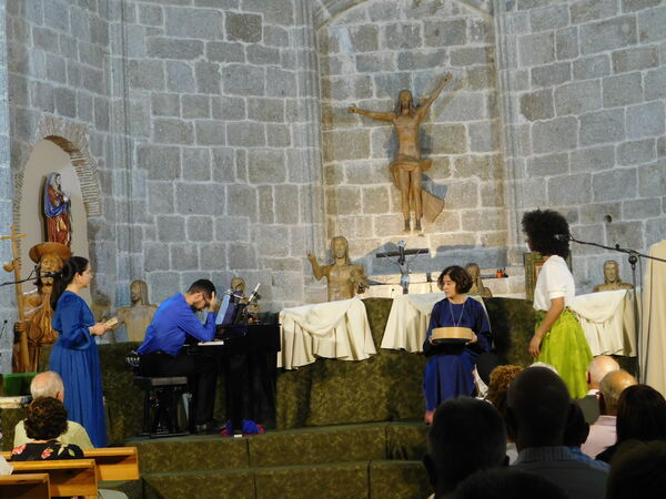 En la iglesia de Santa María la Blanca de Fuenterroble de Salvatierra
