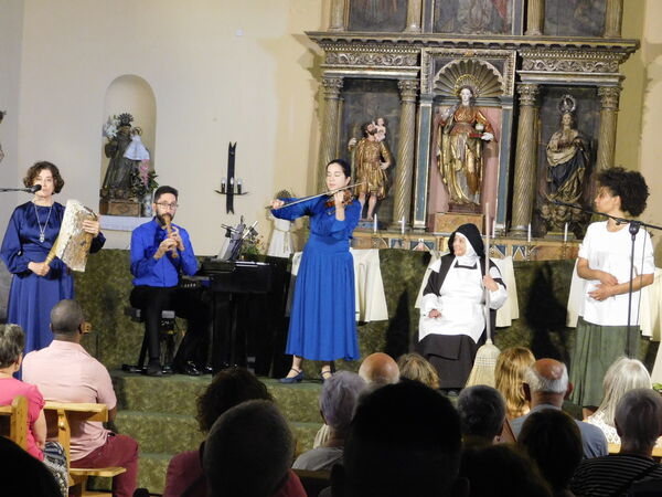 En la iglesia de Santa María Magdalena de El Tejado