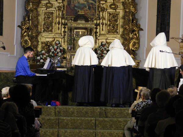 En la iglesia de Santiago Apóstol de Santibáñez de Béjar
