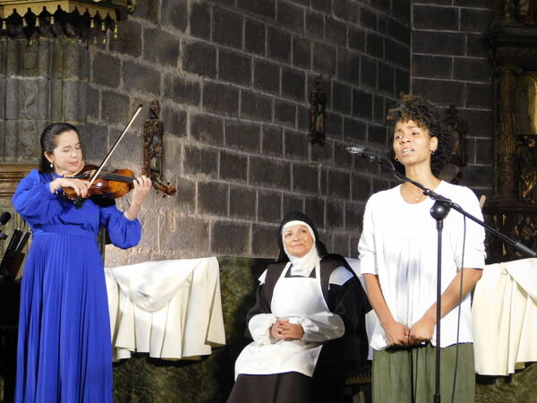 En la iglesia de Santiago en Santiago de la Puebla