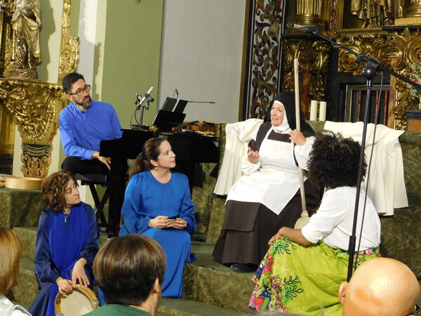 En la iglesia del Convento de las Madres Carmelitas de Peñaranda de Bracamonte