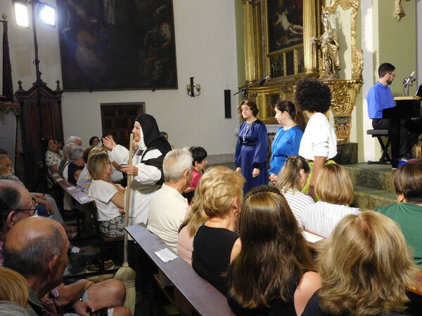 En la iglesia del Convento de las Madres Carmelitas de Peñaranda de Bracamonte