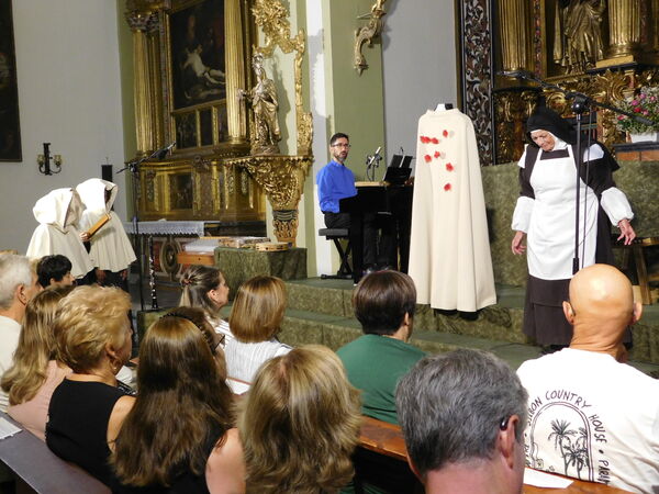 En la iglesia del Convento de las Madres Carmelitas de Peñaranda de Bracamonte