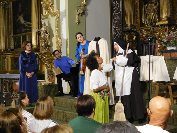 En la iglesia del Convento de las Madres Carmelitas de Peñaranda de Bracamonte