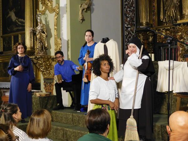 En la iglesia del Convento de las Madres Carmelitas de Peñaranda de Bracamonte