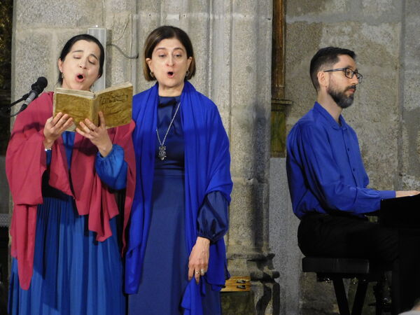 ESTRENO EN LA IGLESIA DE MANCERA DE ABAJO
