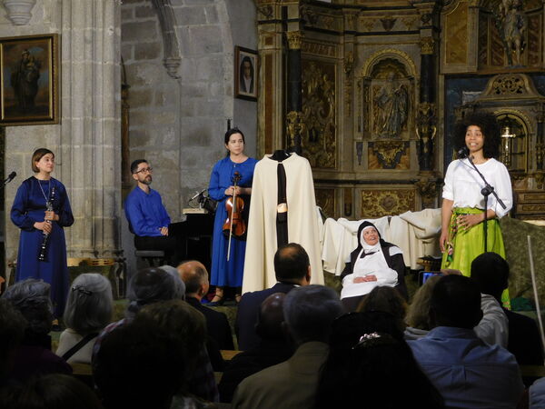 ESTRENO EN LA IGLESIA DE MANCERA DE ABAJO