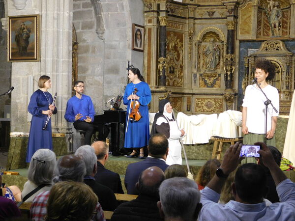 ESTRENO EN LA IGLESIA DE MANCERA DE ABAJO