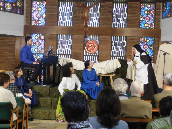 PRESTRENO en elCentro Materno Infantil "Ave María" de Santa Marta de Tormes