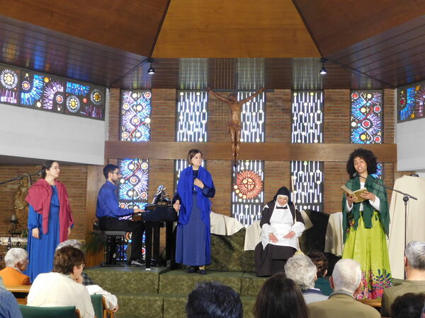 PRESTRENO en elCentro Materno Infantil "Ave María" de Santa Marta de Tormes